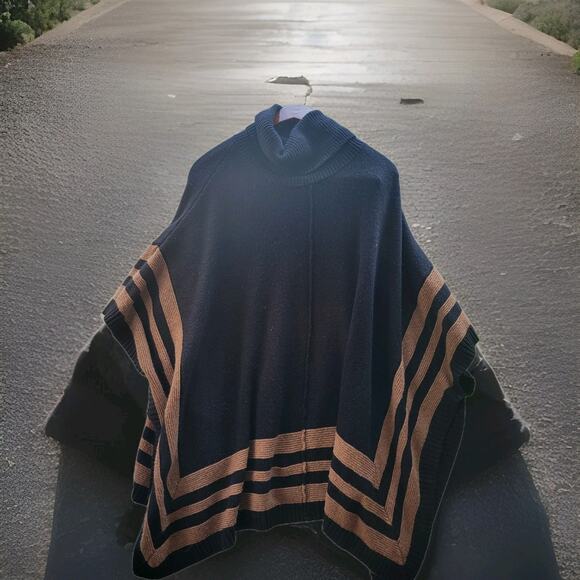 Cynthia Rowley Wool Poncho Sweater Cape Black Tan Striped Cowl Neck One Size - Picture 1 of 9